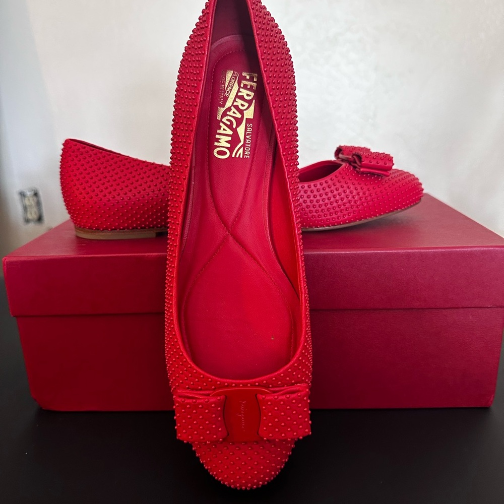 Salvatore Ferragamo Red Studded Flats 9B NWOT